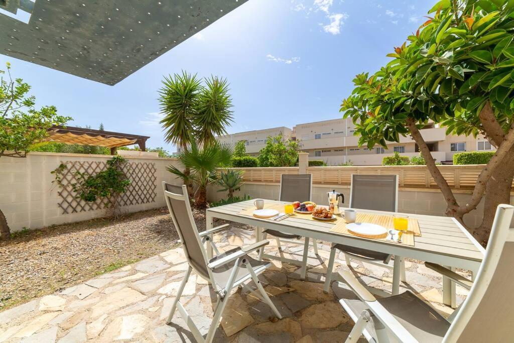 Trendy Homes Toyo Golf المرية المظهر الخارجي الصورة