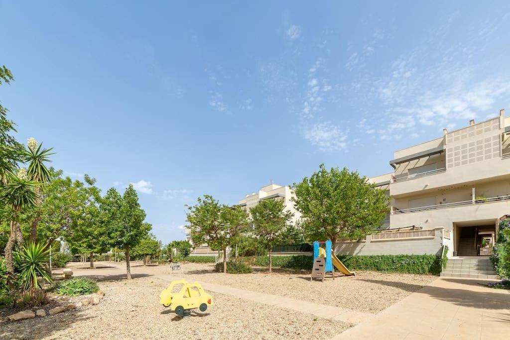 Trendy Homes Toyo Golf المرية المظهر الخارجي الصورة